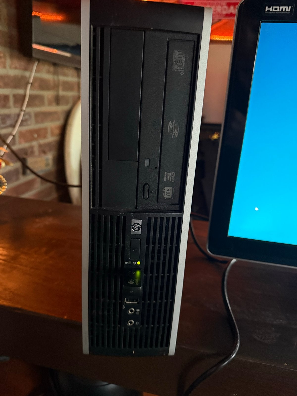 HP Desktop Small Form Factor - Schone Windows 10 Installatie, Gebruikt, Ophalen of Verzenden, SSD, Minder dan 4 GB