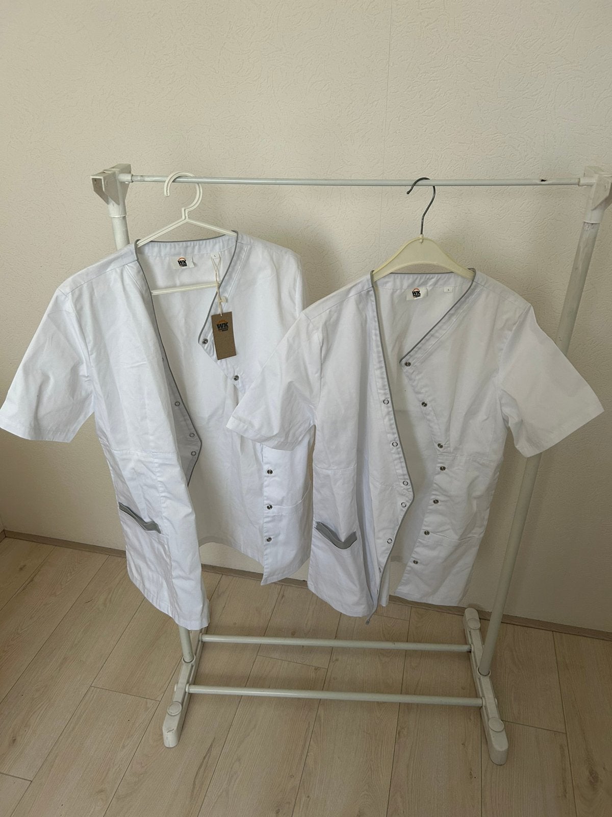 Professionele dames bedrijfskleding., Ophalen, Nieuw