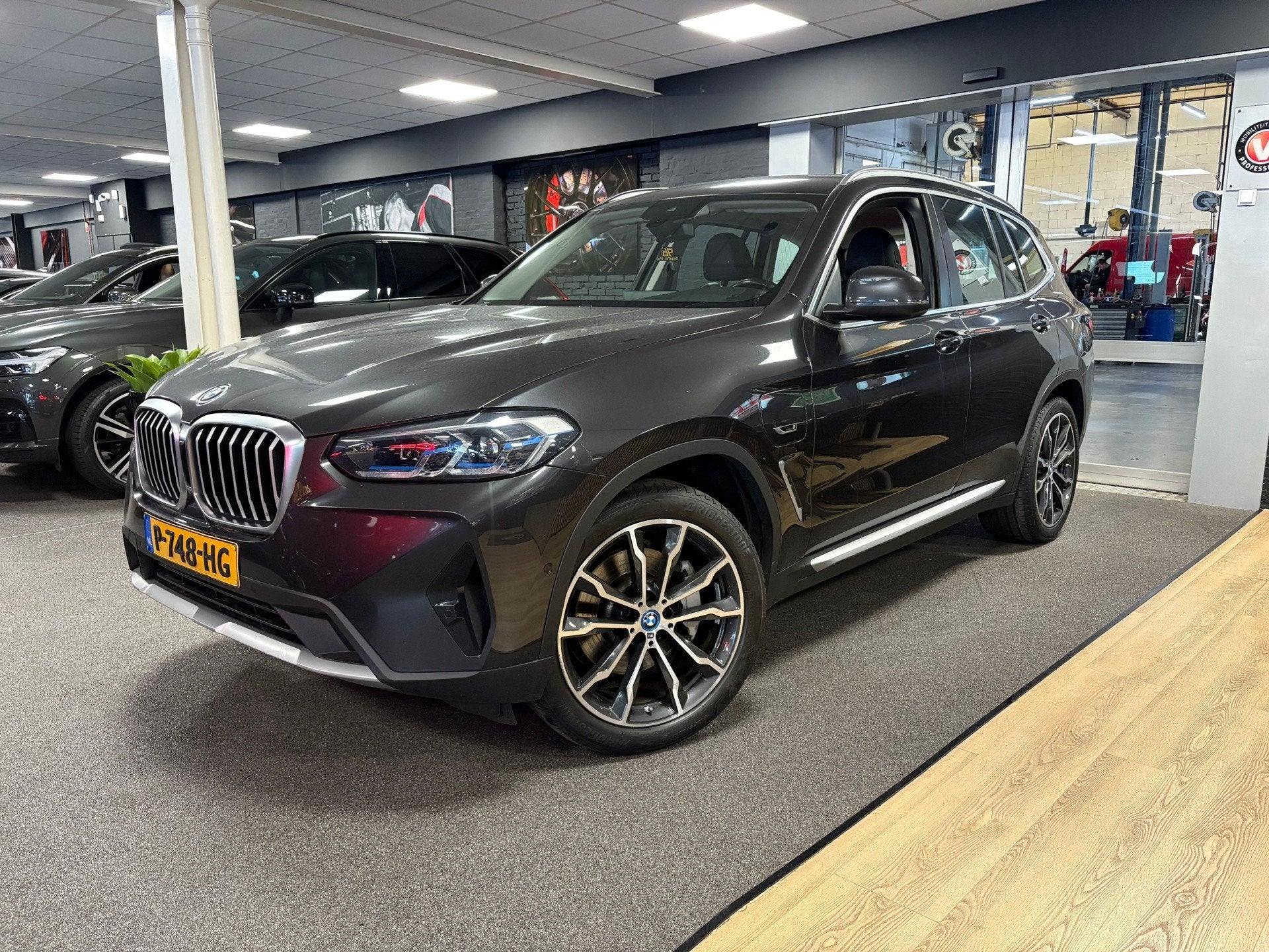 BMW X3 XDrive30e Business Edition Plus / leer / head up / ca, Auto's, Gebruikt, 2000 kg, Bedrijf, Vierwielaandrijving