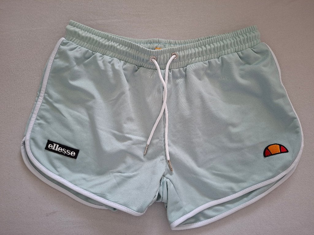 short, Maat 38/40 (M), Overige kleuren, Ophalen of Verzenden, Gedragen