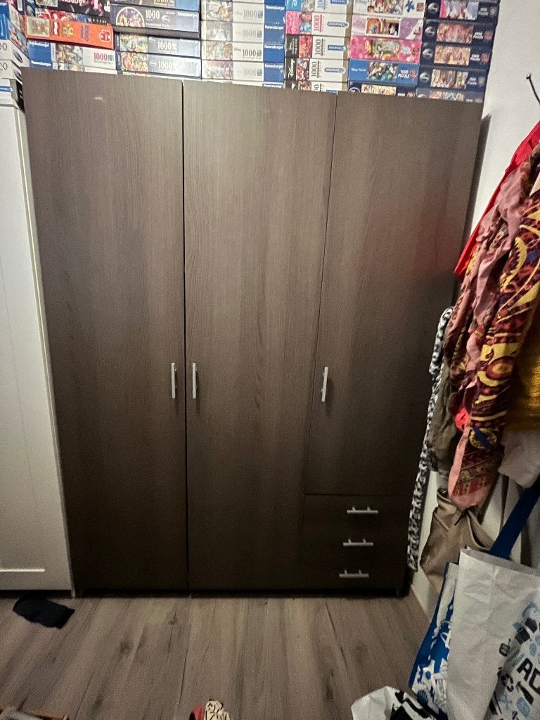 Grote Kledingkast Leen bakker, Huis en Inrichting, Kasten | Kledingkasten, 150 tot 200 cm, Zo goed als nieuw, 150 tot 200 cm, Overige houtsoorten