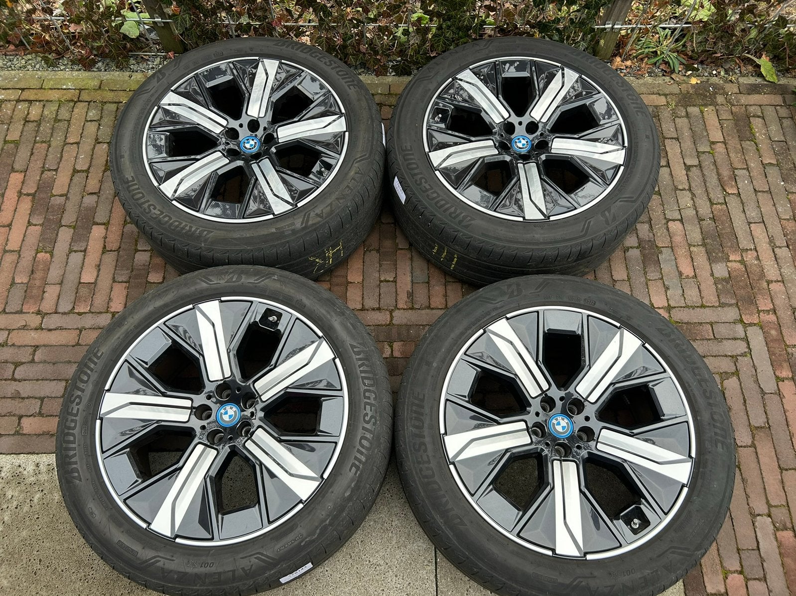 BMW IX i20 1010 21 inch 5x112 Bridgestone Alenza 2022 * TPMS, Auto-onderdelen, Banden en Velgen, Ophalen, Gebruikt, 255 mm, Banden en Velgen