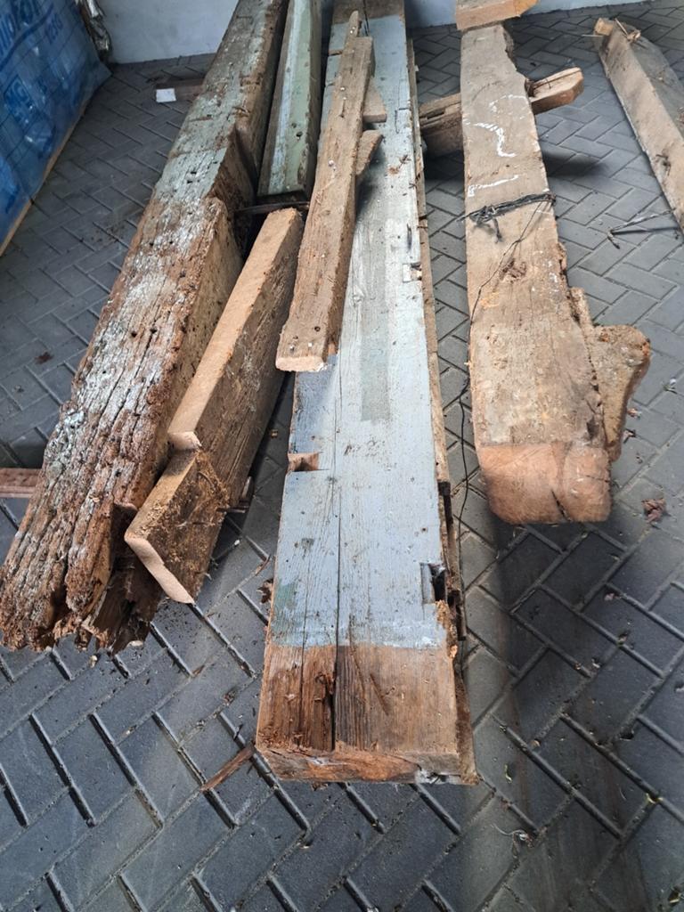 Oude eiken boerderijbalken, Doe-het-zelf en Verbouw, Hout en Planken, Ophalen, Gebruikt, Balk, Overige houtsoorten