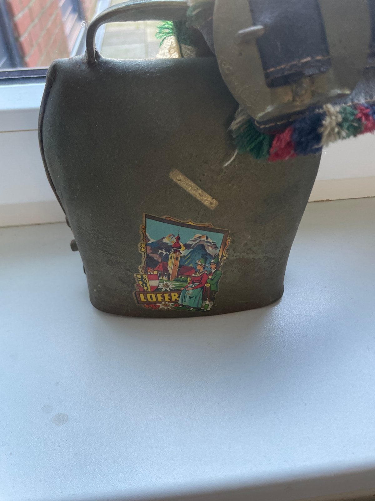 Vintage Alpenkoe bel met Lofer sticker en geborduurd, Ophalen of Verzenden