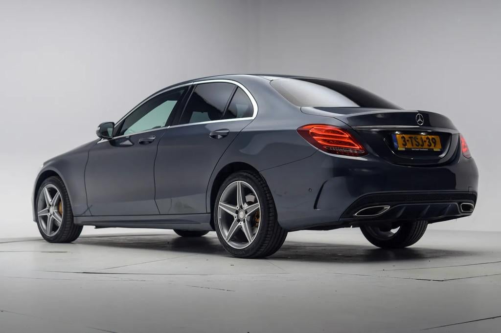 Mercedes-Benz C-Klasse 180 AMG Line Aut. [ LED Camera Leder, Automaat, 1325 kg, Bedrijf, Sedan
