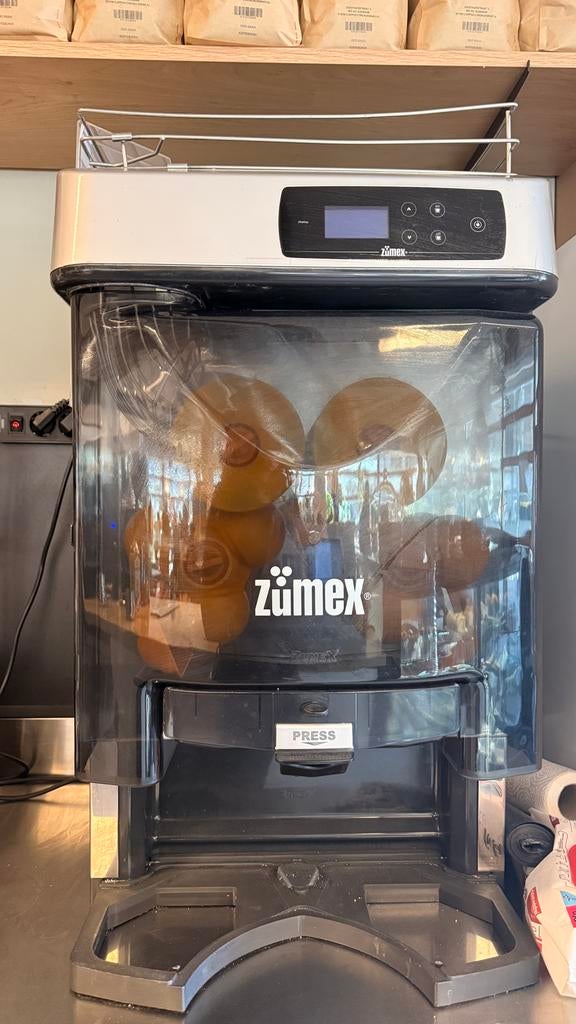 ZUMEX VERSATILE PRO Professionele Citruspers, Witgoed en Apparatuur, Juicers, Gebruikt, Citruspers, Elektrisch, Ophalen