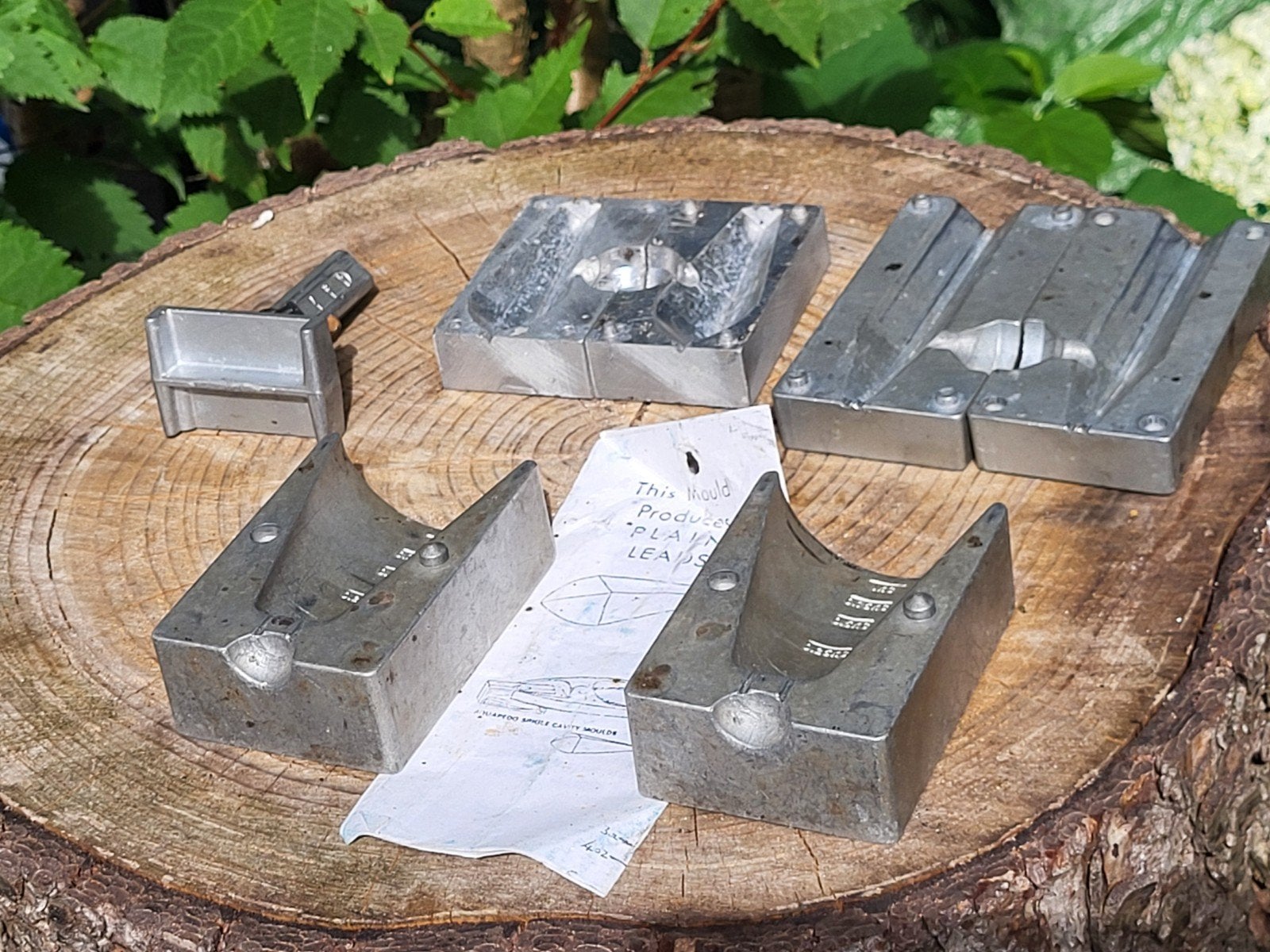 3 Loodmallen om zelf zeelood te gieten - Massief aluminium, Watersport en Boten, Ophalen of Verzenden, Gebruikt