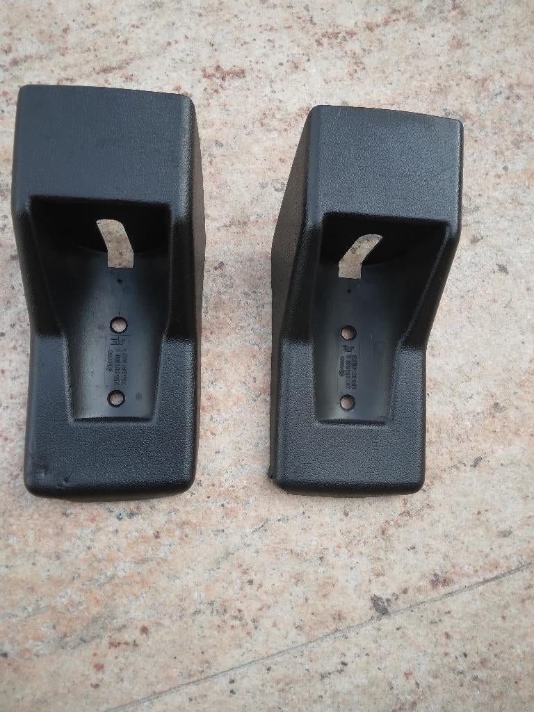 VW T3 ISRI Afdekkap Armleuning Pilotenstoel 255881081B, Caravans en Kamperen, Camper-accessoires, Gebruikt, Ophalen of Verzenden