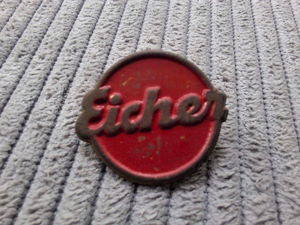 Broche Eicher tractoren en vrachtwagens, Verzamelen, Ophalen of Verzenden, Transport