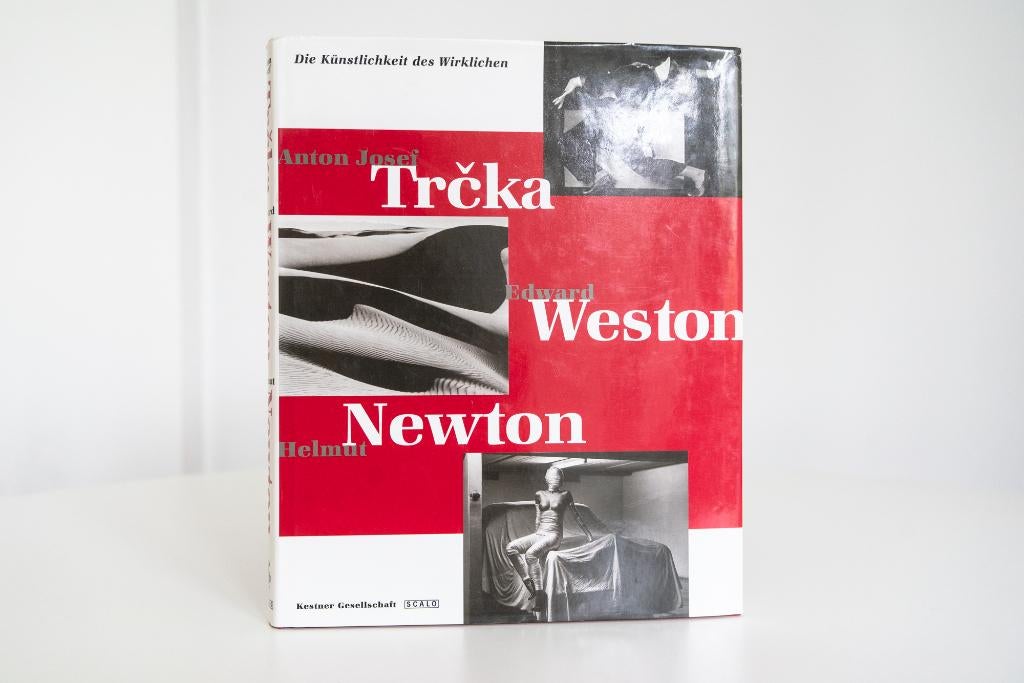 Helmut Newton - Die Künstlichkeit des Wirklichen, Boeken, Kunst en Cultuur | Fotografie en Design, Ophalen of Verzenden, Gelezen