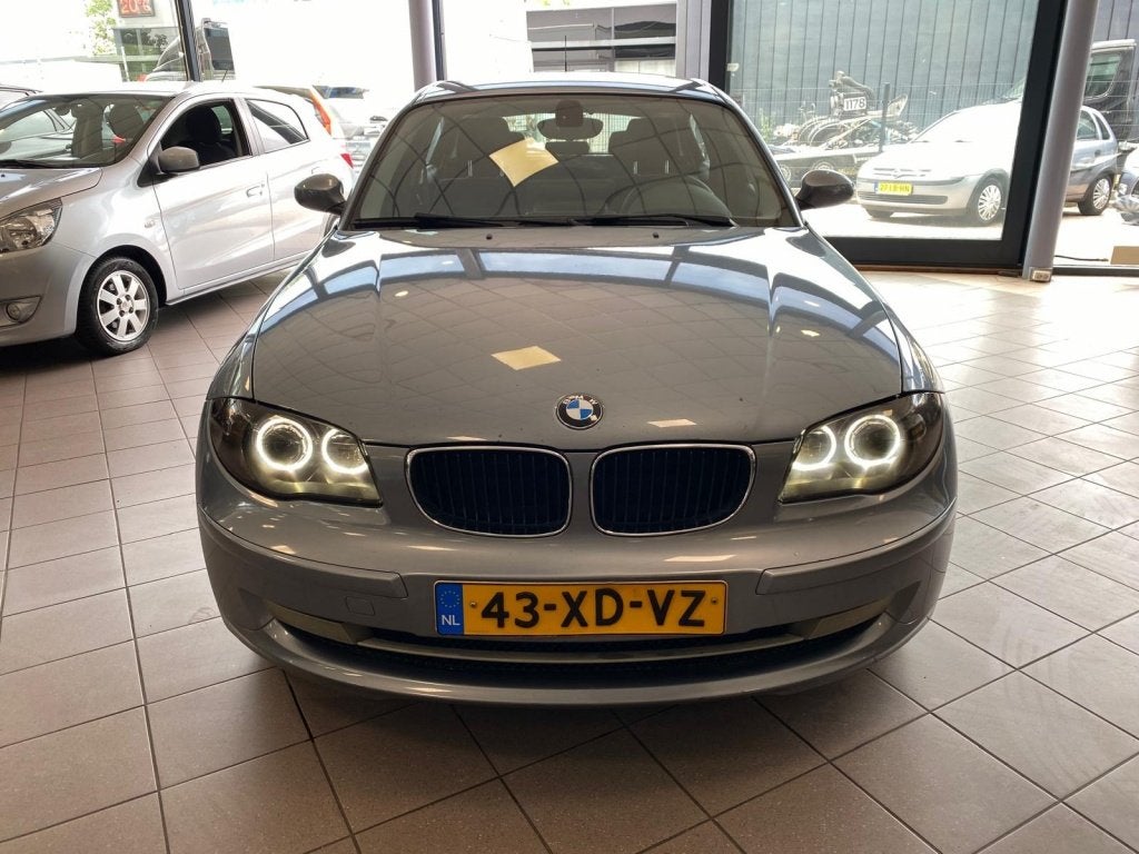 BMW 1-serie 118i Business Line Airco NW APK BJ 2007 !, 1-Serie, Achterwielaandrijving, Blauw, Origineel Nederlands