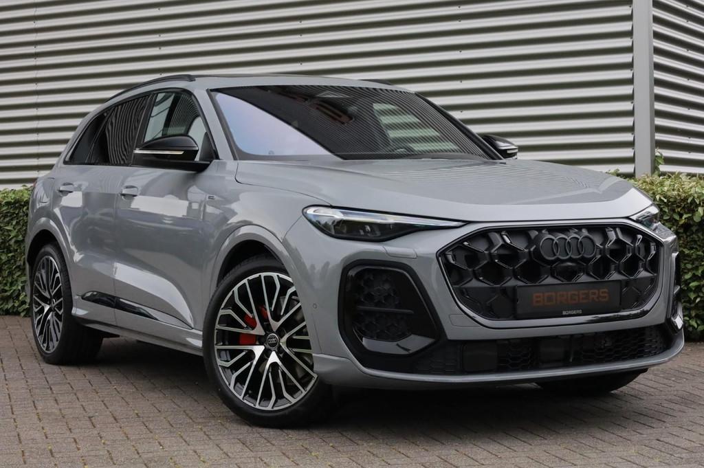 Audi Q5 e-hybrid Competition Nardogrijs l Pano l Trekhaak, Automaat, Gebruikt, Euro 6, 4 cilinders