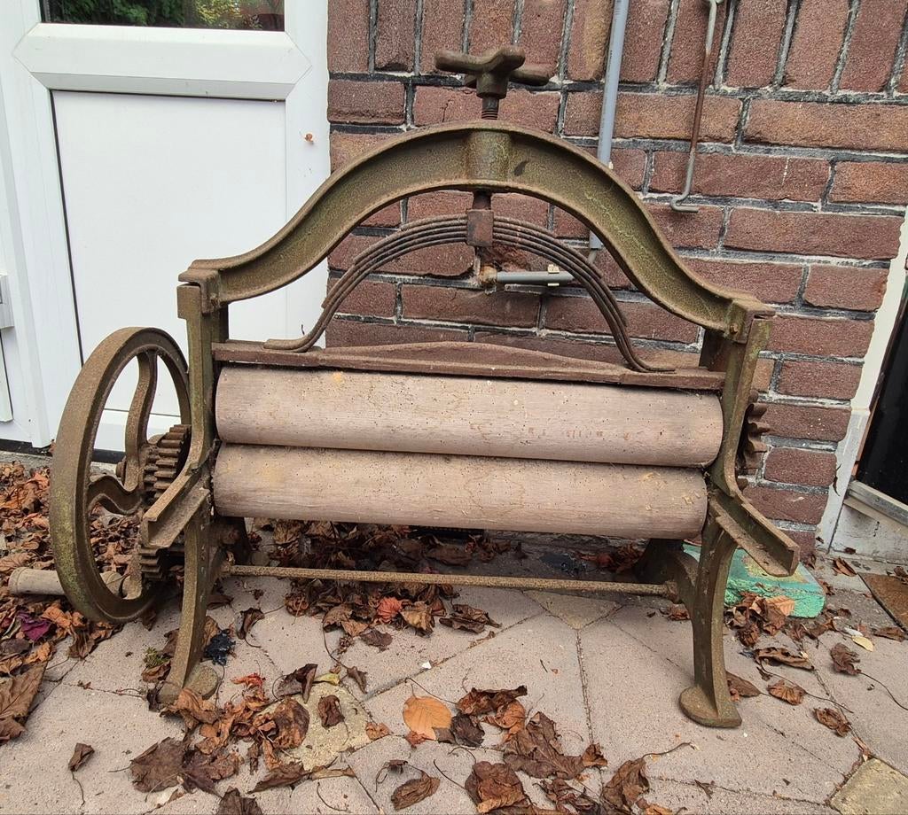 Ouderwetse Mangel - Antieke Waspers, Ophalen