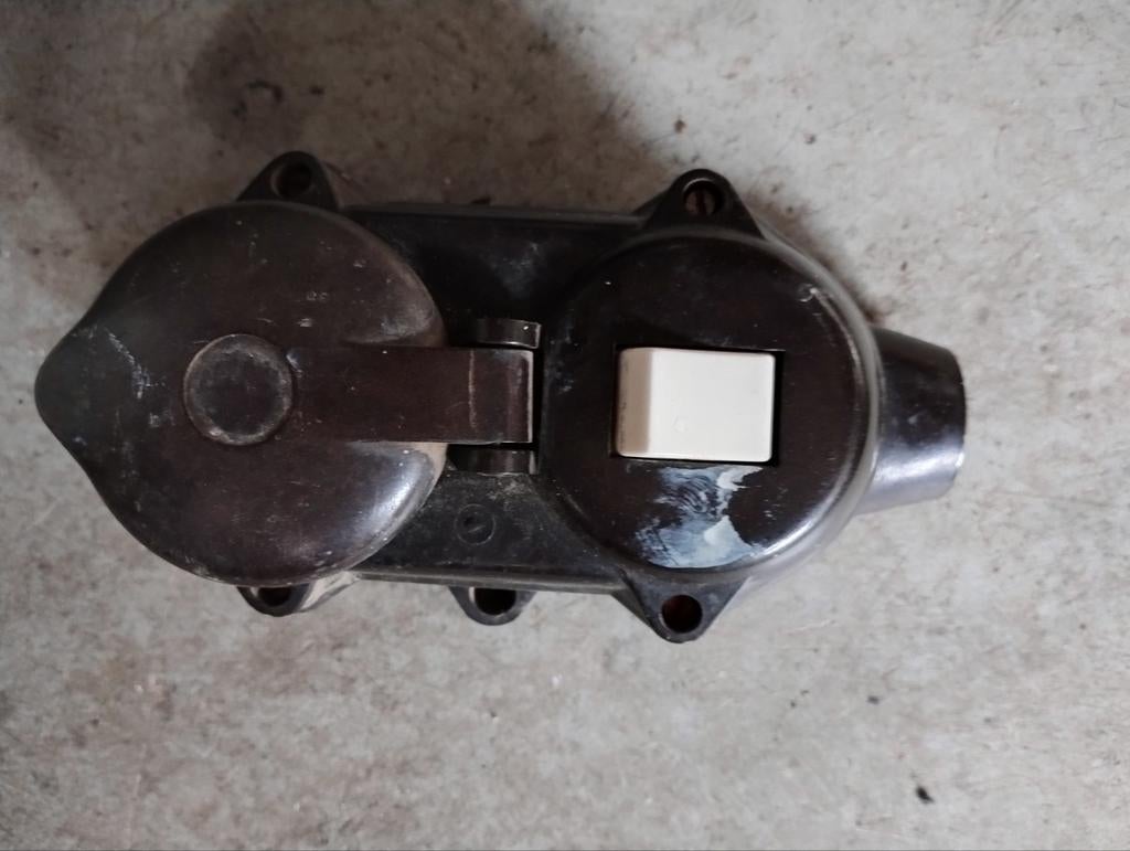 Vintage Bakelieten Stopcontact met Schakelaar, Ophalen of Verzenden, Gebruikt