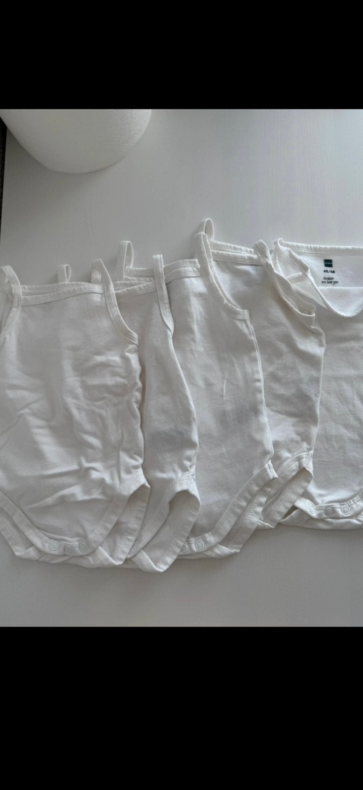 5 x witte rompertjes Hema maat 62-68, Ophalen of Verzenden, Zo goed als nieuw, Jongetje of Meisje, Nacht- of Onderkleding