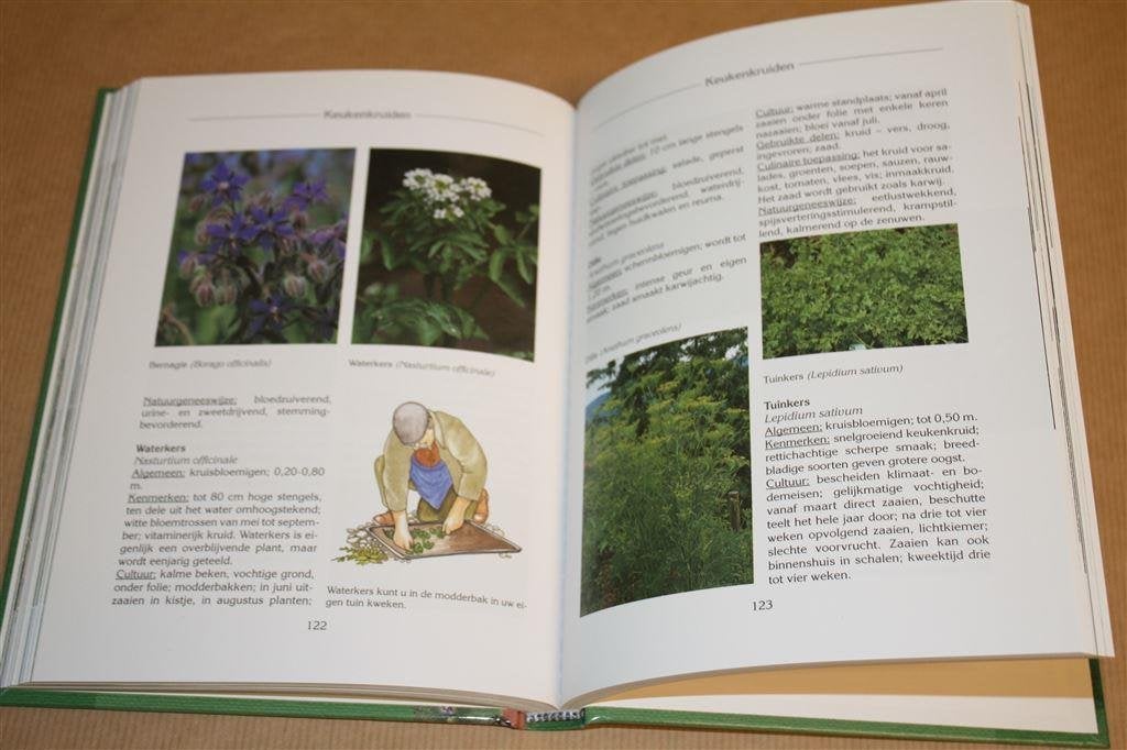 Grootvaders kruidenboek. De beste kruidentips., Boeken, Ophalen of Verzenden, Zo goed als nieuw, Interieur en Design
