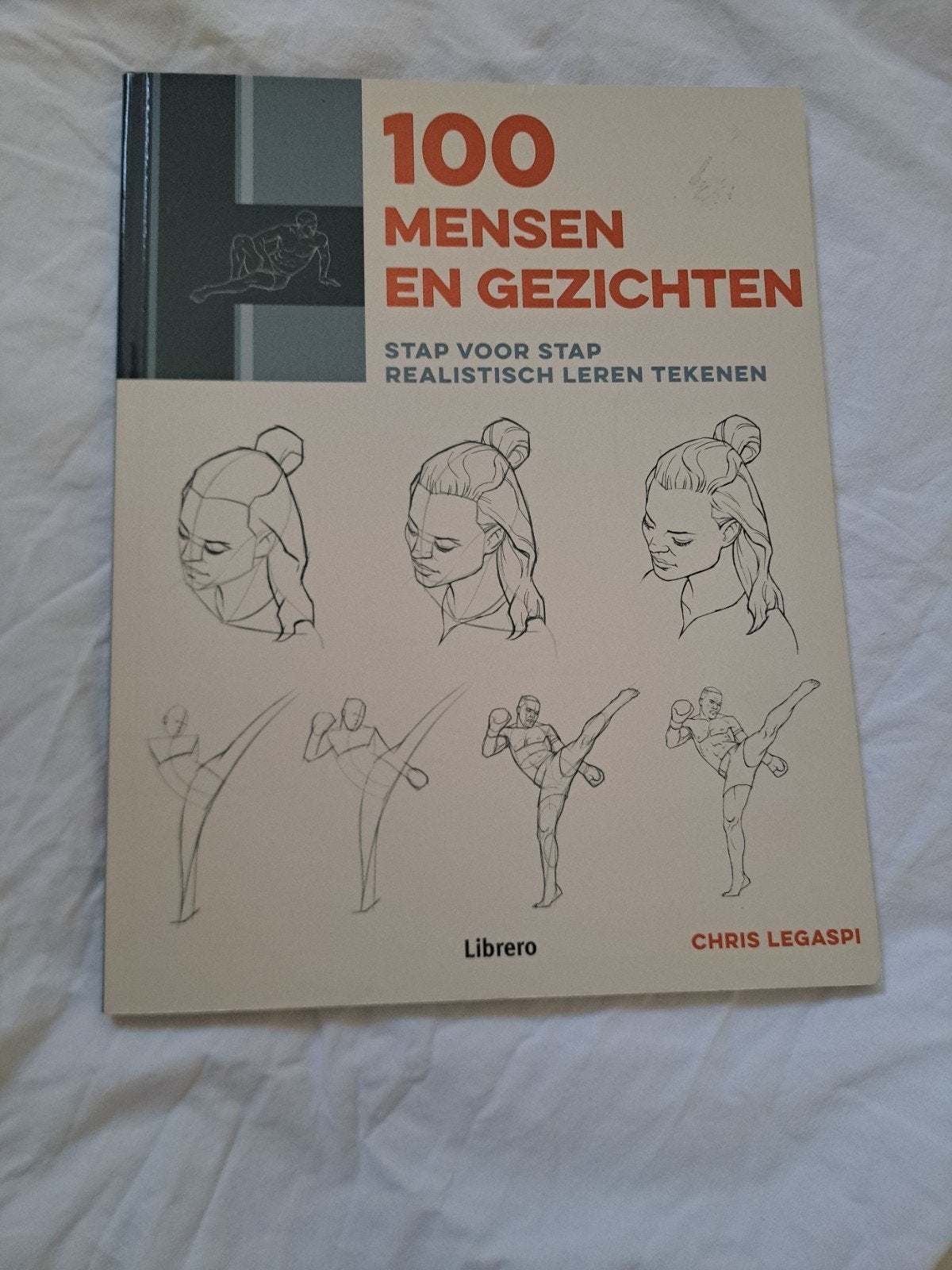100 Mensen en Gezichten - Realistisch Leren Tekenen, Hobby en Vrije tijd, Tekenen, Ophalen, Zo goed als nieuw, Boek of Gids