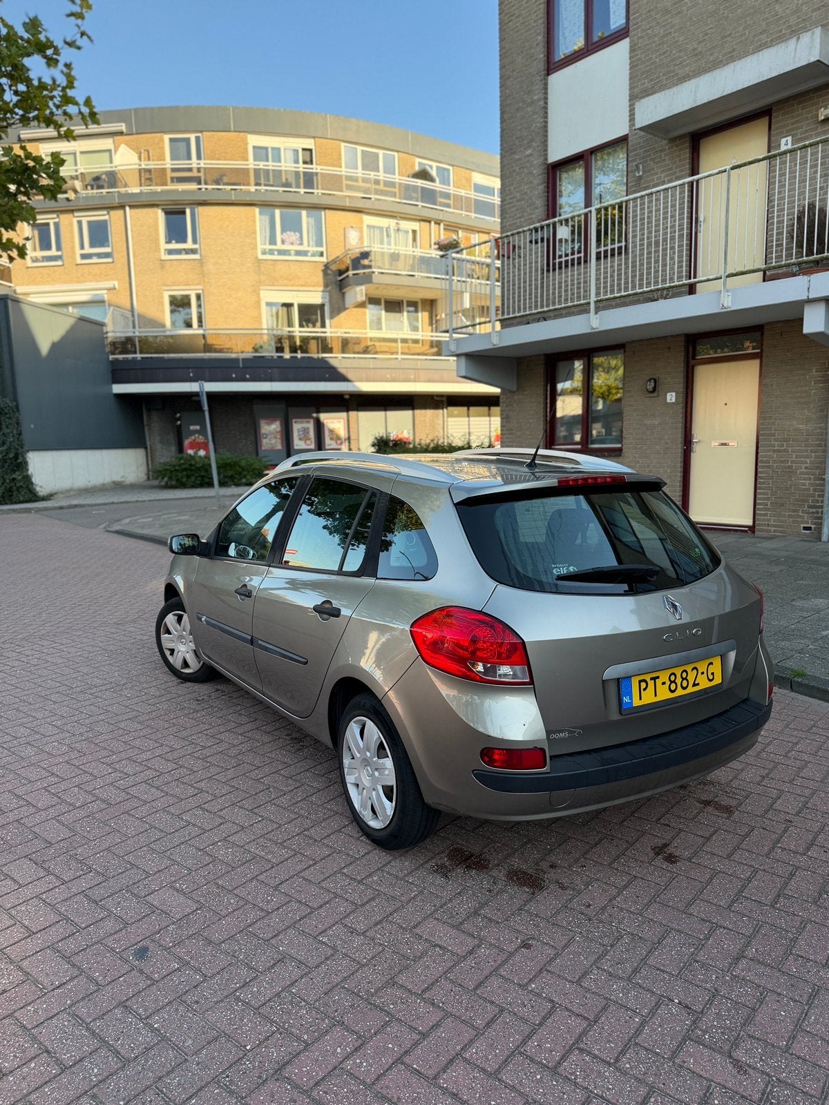 Foto 4 van Renault Clio 1.2 carplay apk tot 2027