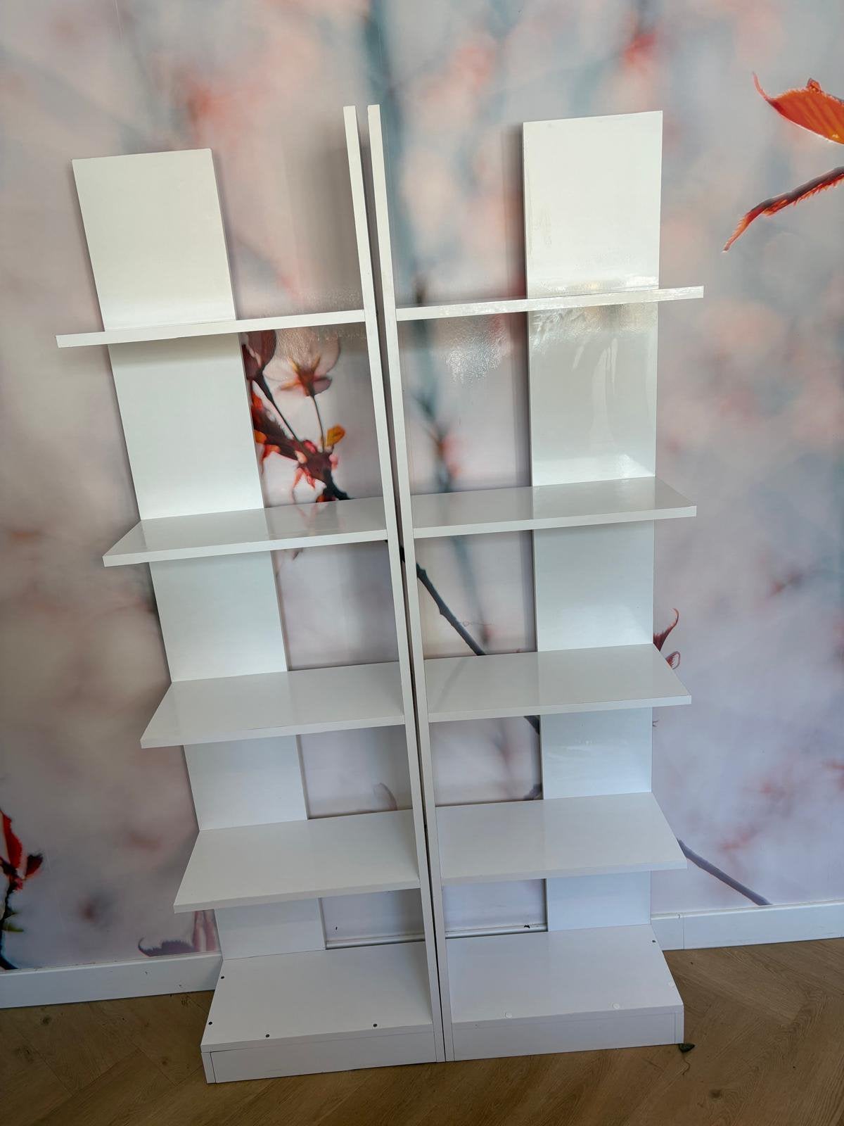 2 boekenkasten, Ophalen, Met plank(en), Gebruikt, 50 tot 100 cm