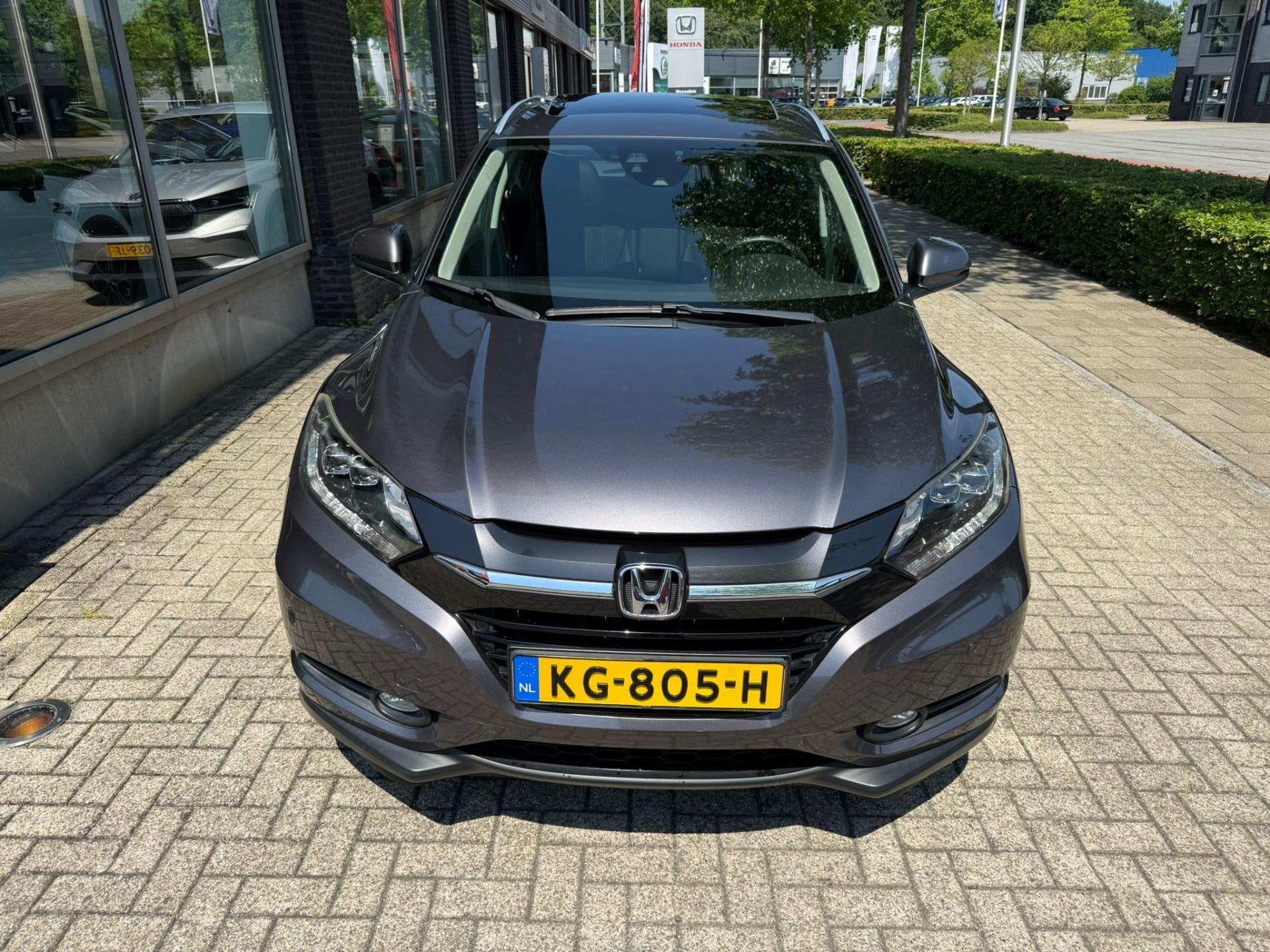 Honda HR-V 1.5 i-VTEC Executive | Panorama | Clima | Cruise, Leder en Stof, Origineel Nederlands, Bedrijf, 19 km/l