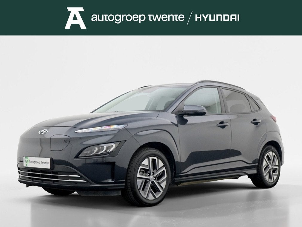Hyundai KONA EV Fashion 39 kWh | LED | Stoelverwarming | Nav, Auto's, Hyundai, Automaat, Gebruikt, Zwart, 39 kWh