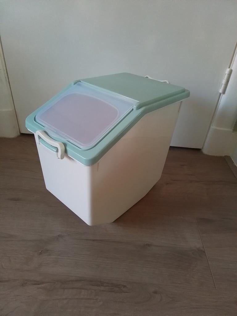 Schitterende Wit/Groen/Lichtblauwe Honden of Katten Voerbox, Ophalen of Verzenden, Nieuw