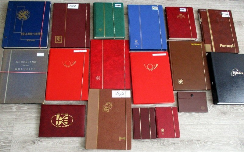 Postzegels PFR en gestempeld, Doos 15 albums o.a.  Kavel 72, Postzegels en Munten, Postzegels | Volle albums en Verzamelingen