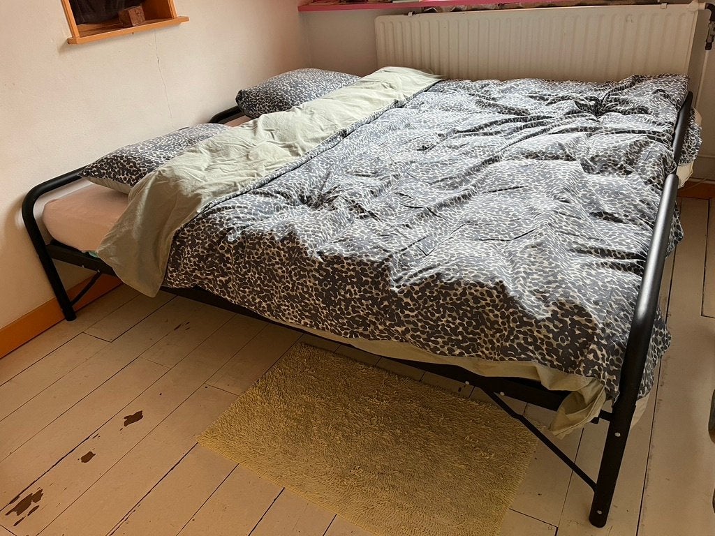 Onderschuifbed metaal, Huis en Inrichting, Slaapkamer | Bedden, Ophalen, Gebruikt, 90 cm, Tweepersoons