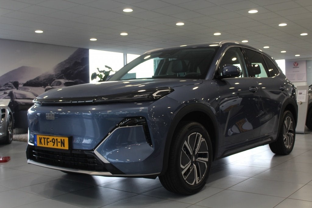 GEELY Starray EM-i 1.5 Pro Plug-in/CARPLAY/CRUISE/360, Auto's, Zwart, 4 cilinders, Blauw, Leder