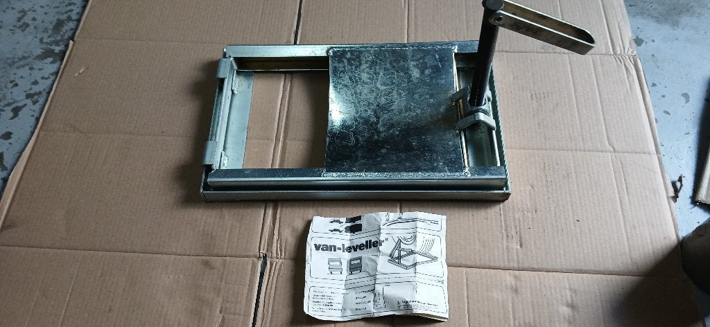 caravan leveller, Caravans en Kamperen, Caravan accessoires, Ophalen of Verzenden, Zo goed als nieuw
