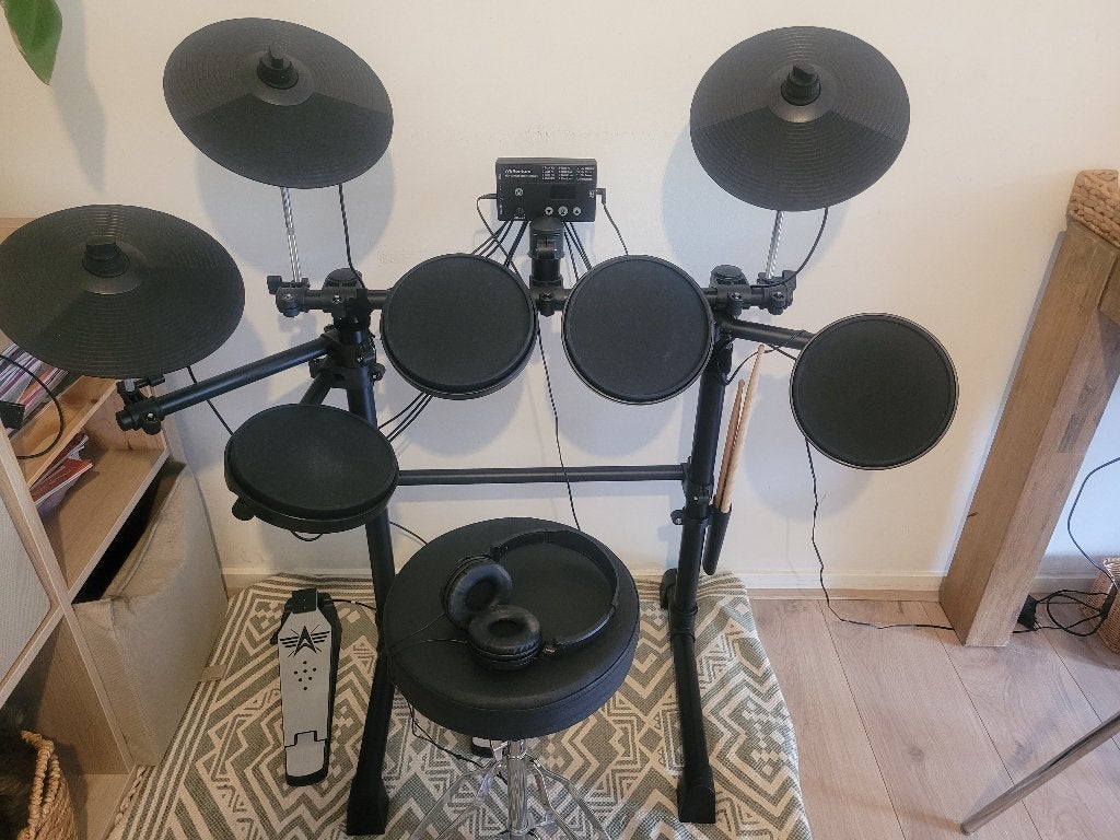 Millenium E-drum set, Muziek en Instrumenten, Drumstellen en Slagwerk, Ophalen, Zo goed als nieuw, Overige merken, Elektronisch