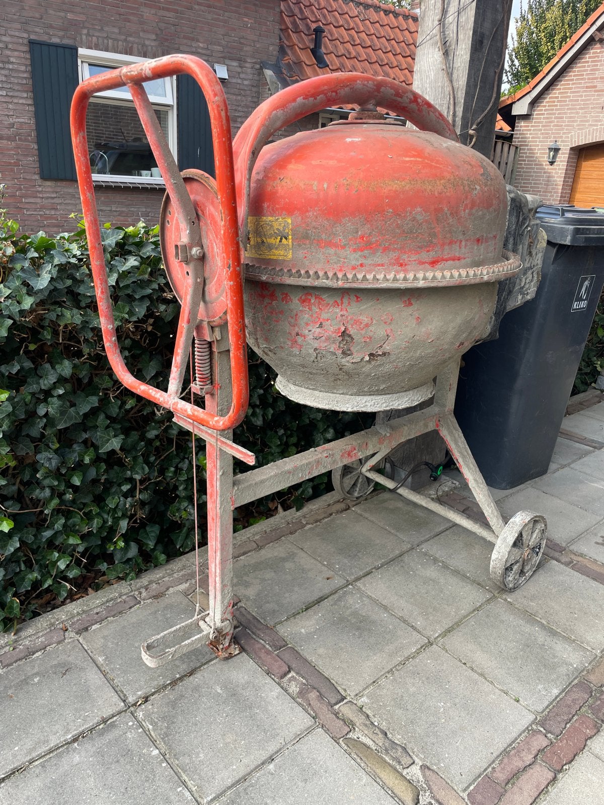 Lescha betonmolen, Ophalen, Gebruikt