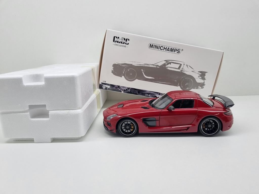 Minichamps
Mercedes-Benz SLS AMG Black Series
1:18 Nieuw, Ophalen of Verzenden, Nieuw, Auto, MiniChamps