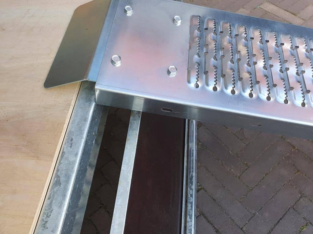 Oprijplaten vaste en opvouwbare totaal 180 cm, Auto diversen, Ophalen, Nieuw