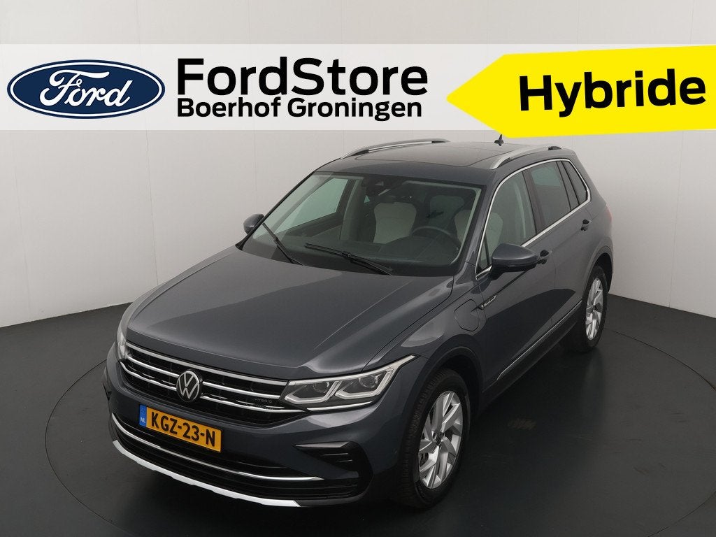 Volkswagen Tiguan 1.4 TSI eHybrid 245 pk Elegance | Pano | C, Auto's, Volkswagen, 4 cilinders, Alcantara, Hybride Elektrisch/Benzine