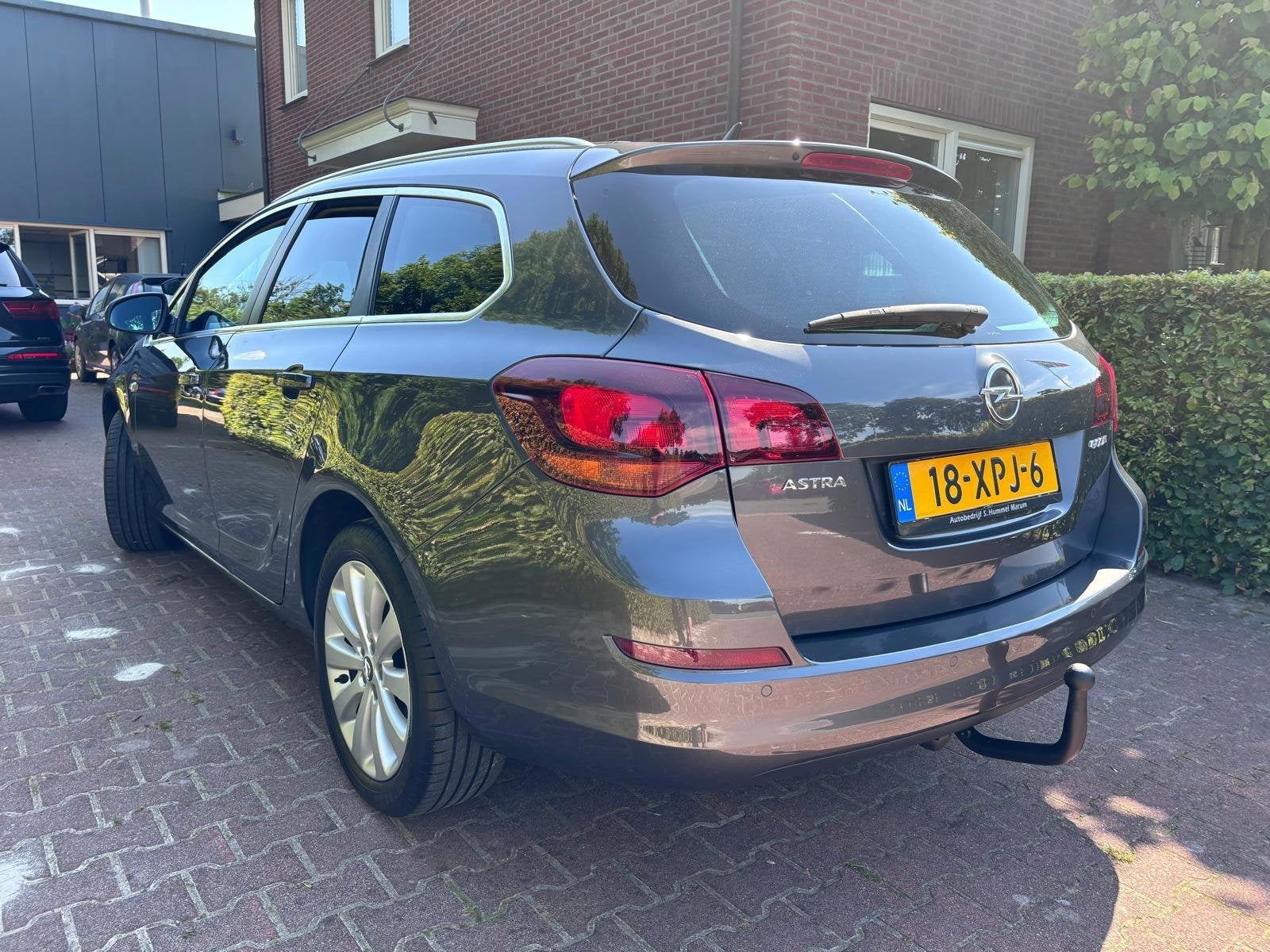 Opel Astra Sports Tourer 1.4 Cosmo, Voorwielaandrijving, 4 cilinders, Origineel Nederlands, Handgeschakeld