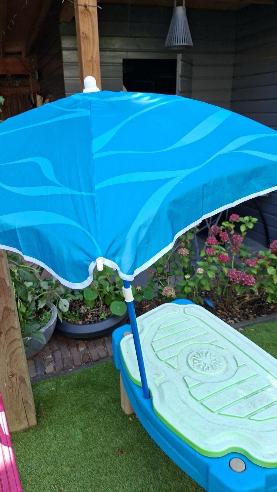 Zand- en watertafel met parasol - 130x60x50 cm, Ophalen, Gebruikt
