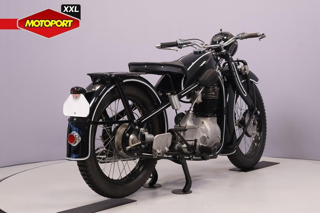 BMW R 4 (bj 1936), Motoren, Chopper, Bmwklantenservice@bmw.nl, BMW Group Nederland, Postbus 5808
2280 HV  Rijswijk, NL