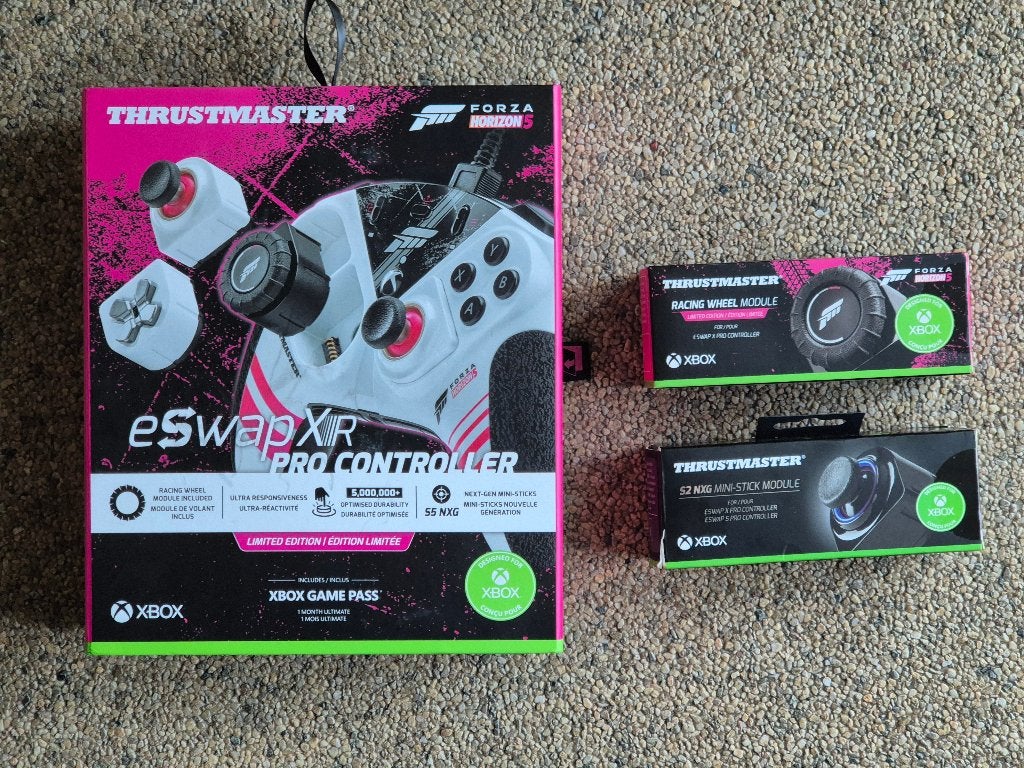 FORZA 5 trustmaster ESWAP XR pro controller, Spelcomputers en Games, Gebruikt, 1 speler, Racen en Vliegen, Ophalen of Verzenden