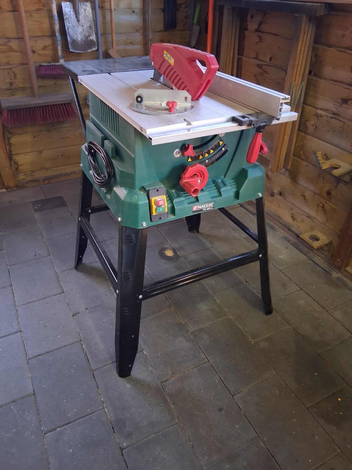 Parkside PTK 2000 D3 Tafelzaag - Zo goed als nieuw