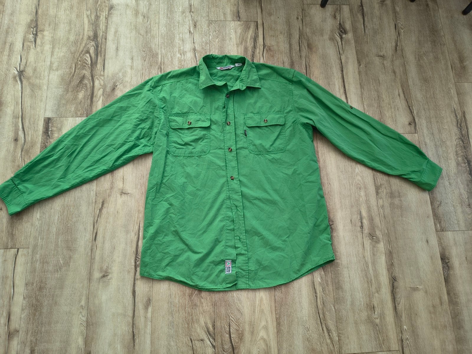 Mooie groene scoutingblouse, Welpen uniform, Scoutfit, XL., Verzamelen, Scouting, Gebruikt, Onb, Ophalen of Verzenden, Onb