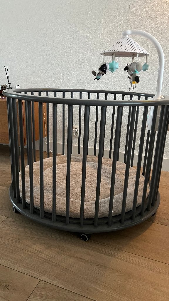Box, Ophalen, Gebruikt, Rond, In hoogte verstelbaar