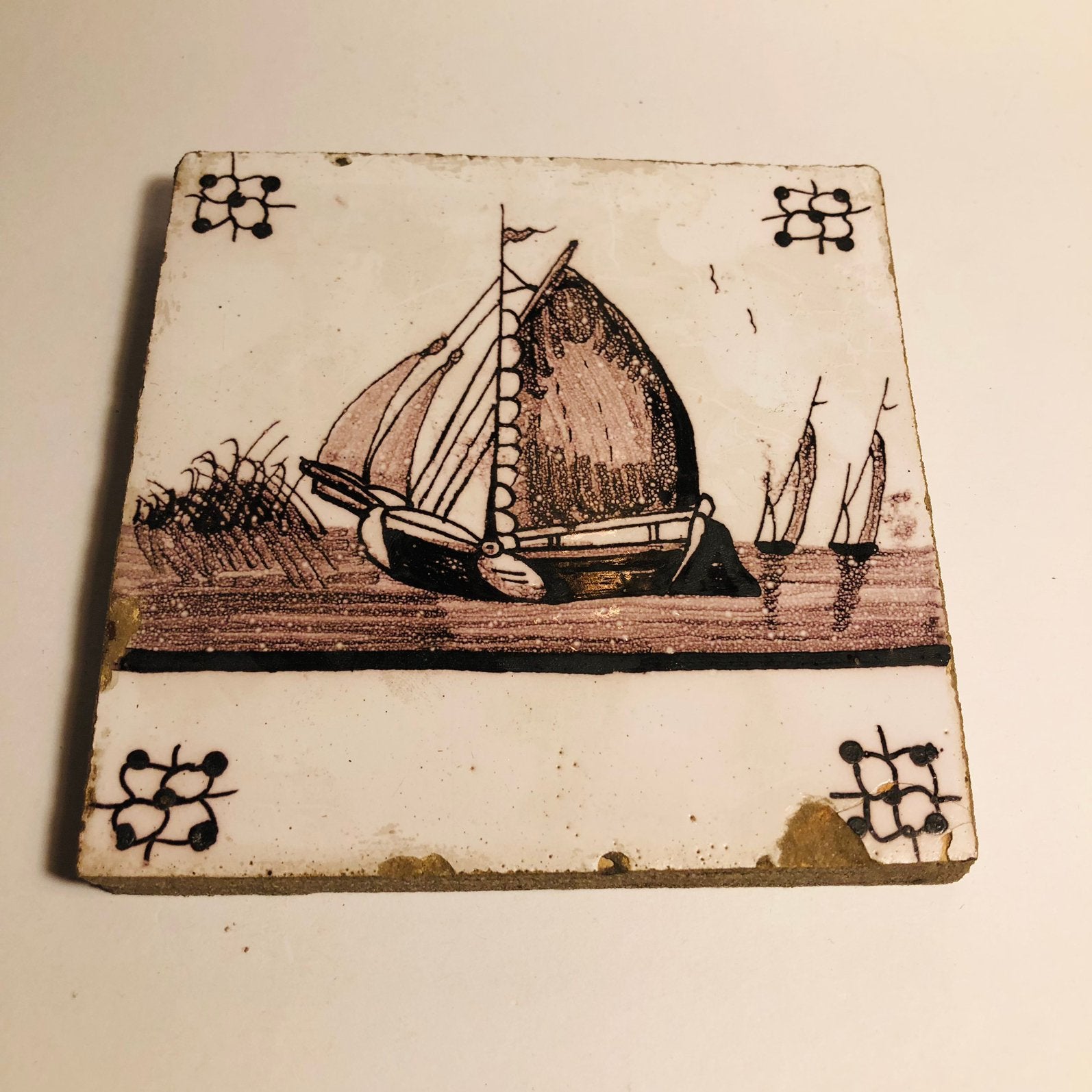 Prachtig Hollands tegeltje uit de 19de eeuw, met botter, Ophalen of Verzenden