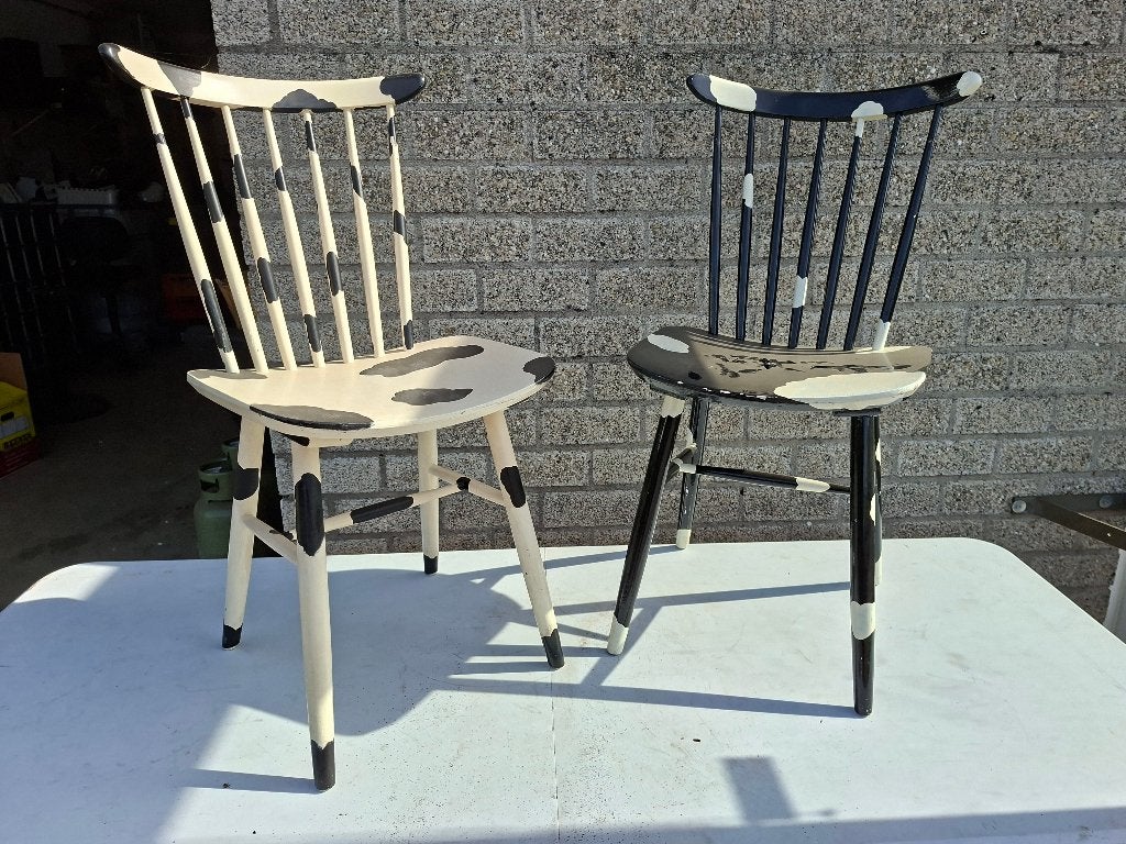 2 mooie houten vintage stoelen, Ophalen, Gebruikt, Bruin, Vijf, Zes of meer stoelen