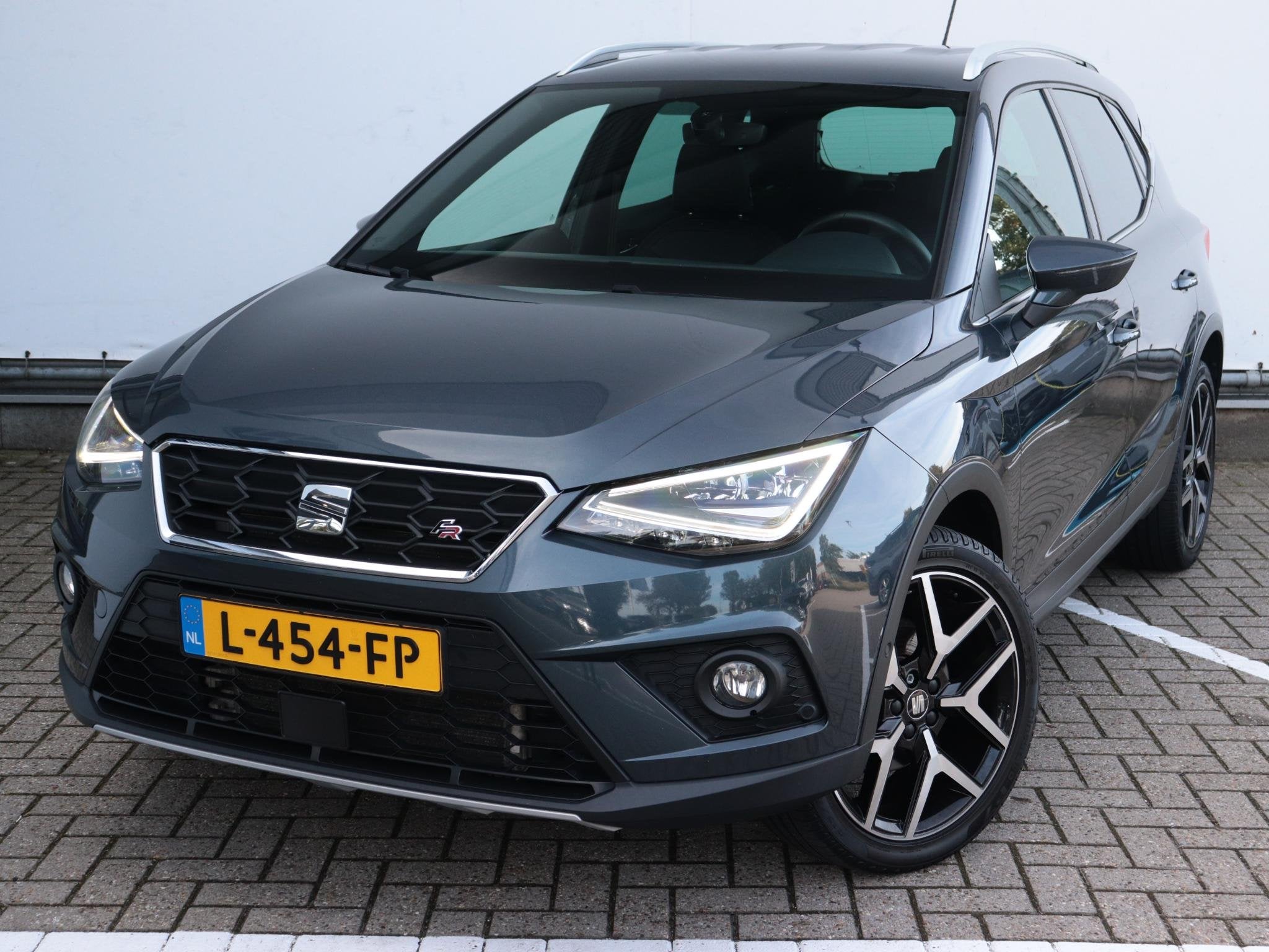 SEAT Arona 1.0 TSI FR Limited Edition | Keyless | Camera | A, Auto's, Automatische klimaatregeling, 49 €/maand, Bedrijf, 600 kg