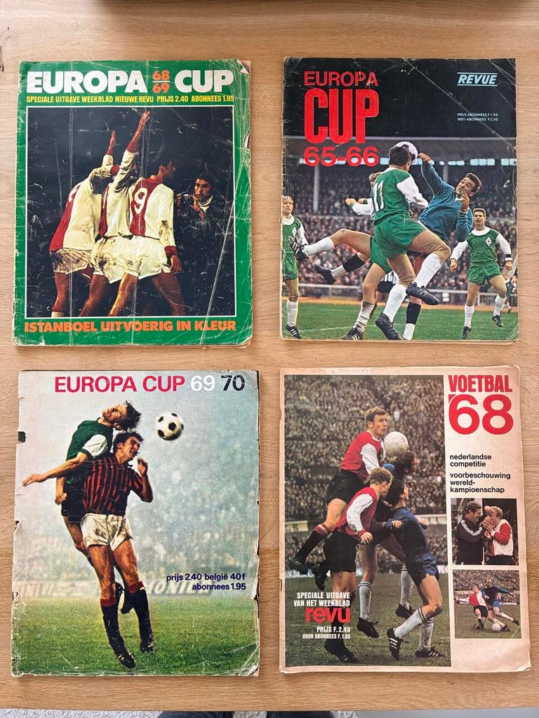 Vintage Voetbal Tijdschriften Collectie (Jaren '60 - '80), Boeken, Tijdschriften en Kranten, Ophalen of Verzenden, Gelezen, Sport en Vrije tijd