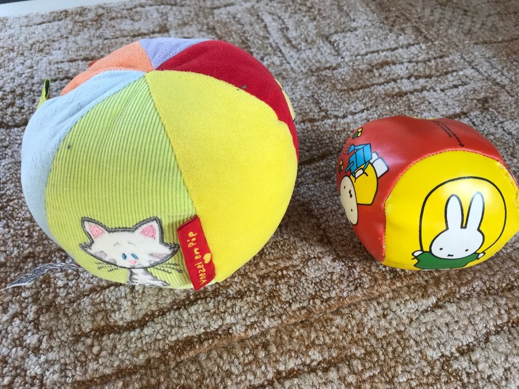 Woezel en pip pluche bal 15 cm en nijntje bal 10 cm, Ophalen of Verzenden, Gebruikt