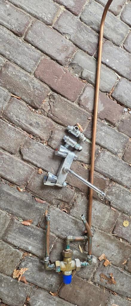 Oud koper, metaal en meterkast., Ophalen