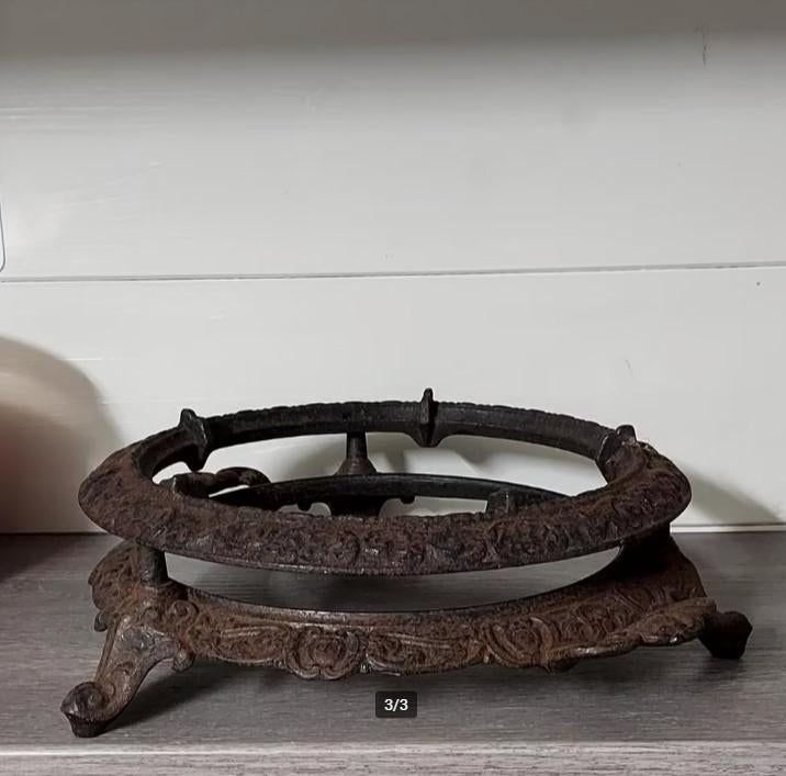 Gietijzeren randen petroleumstel, Ophalen of Verzenden