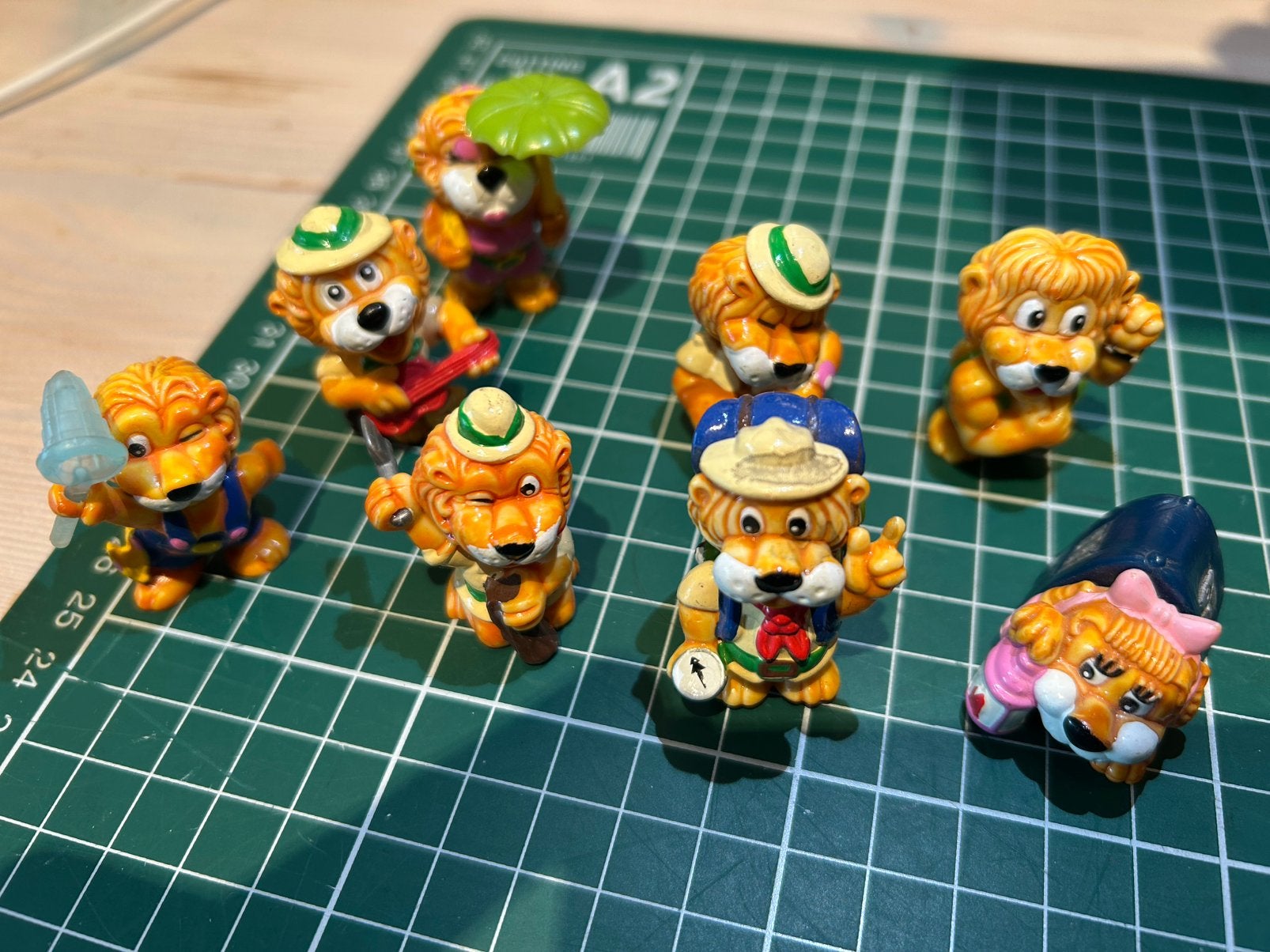 “Leo Venturas" Kinder Surprise Ferrero eieren 1993, Verzamelen, Ophalen of Verzenden, Zo goed als nieuw